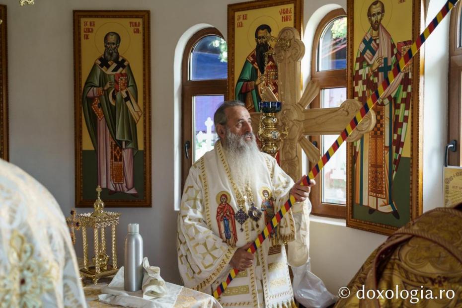 Biserica „Sfânta Cuvioasă Parascheva” din Ibăneasa-Știubieni, sfințită de IPS Teofan / Foto: Mihail Vrăjitoru