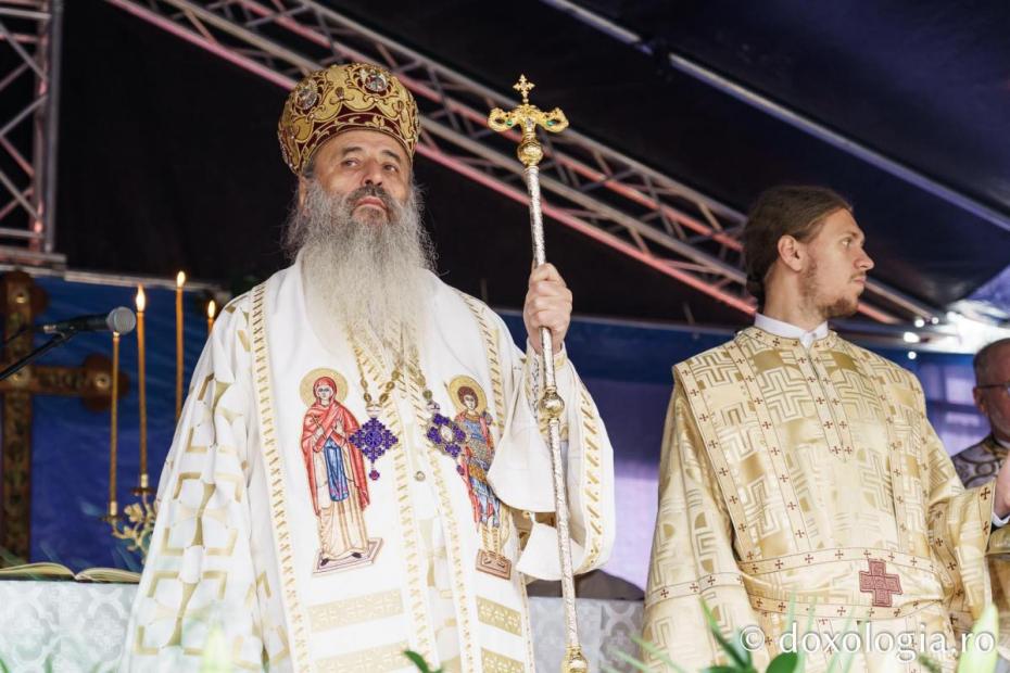 Biserica „Sfânta Cuvioasă Parascheva” din Ibăneasa-Știubieni, sfințită de IPS Teofan / Foto: Mihail Vrăjitoru