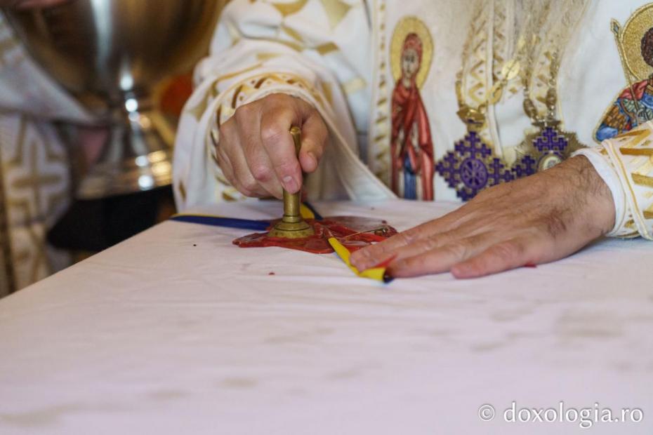 Biserica Parohiei Miletin, care datează din 1966, a fost sfințită de IPS Teofan / Foto: Mihail Vrăjitoru