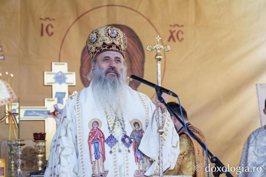 Biserica Parohiei Miletin, care datează din 1966, a fost sfințită de IPS Teofan / Foto: Mihail Vrăjitoru